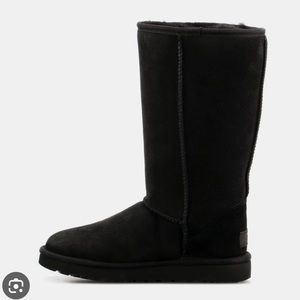 Black Uggs size 4 girls